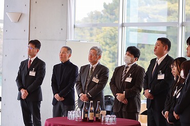 s-IMG_8081.jpg s-IMG_8081.jpg