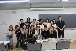 永井ゼミ（商学部）がPhotoismと産学連携活動を開始しました