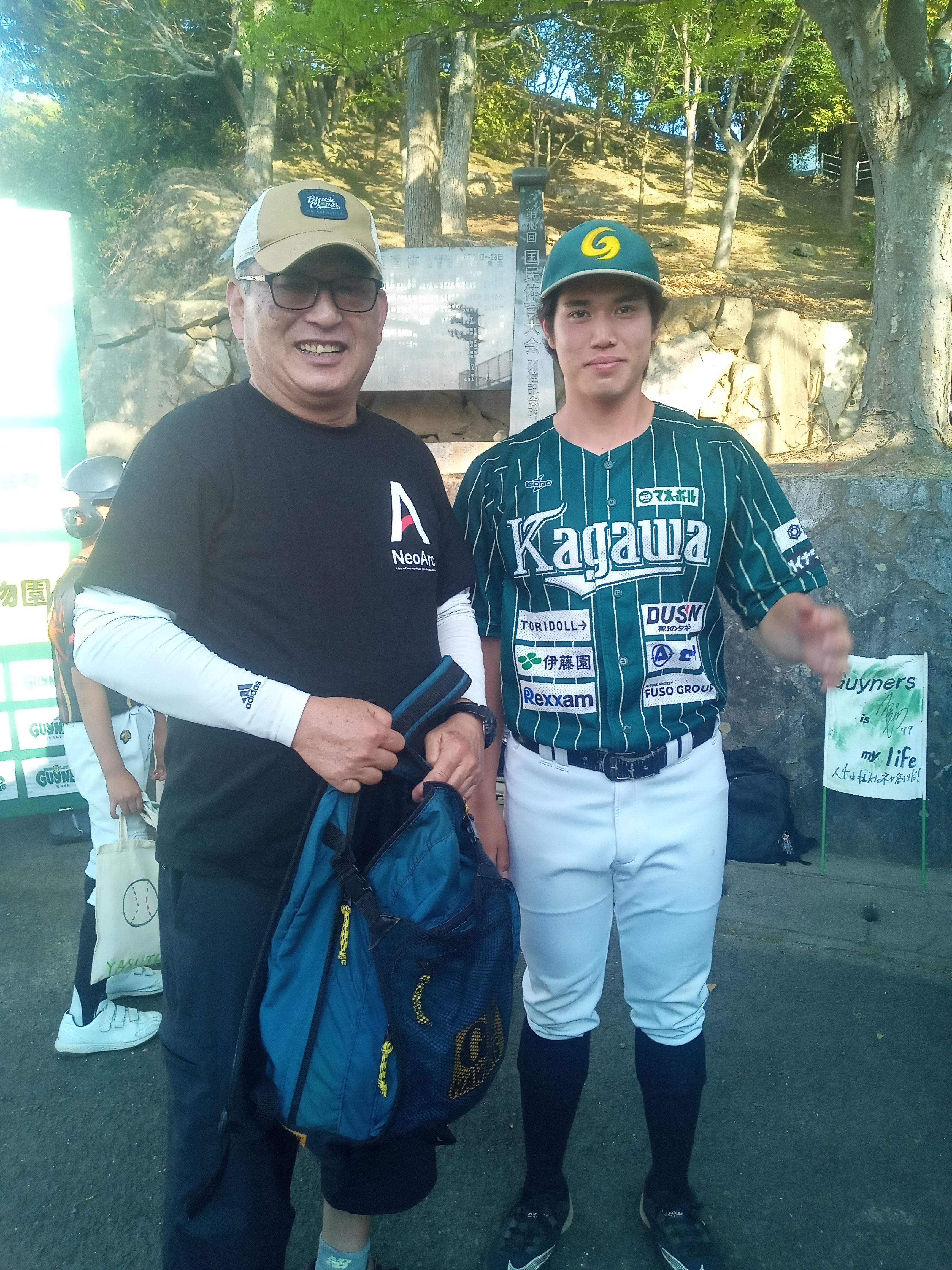 初勝利の試合後に記念写真_20240601.JPG