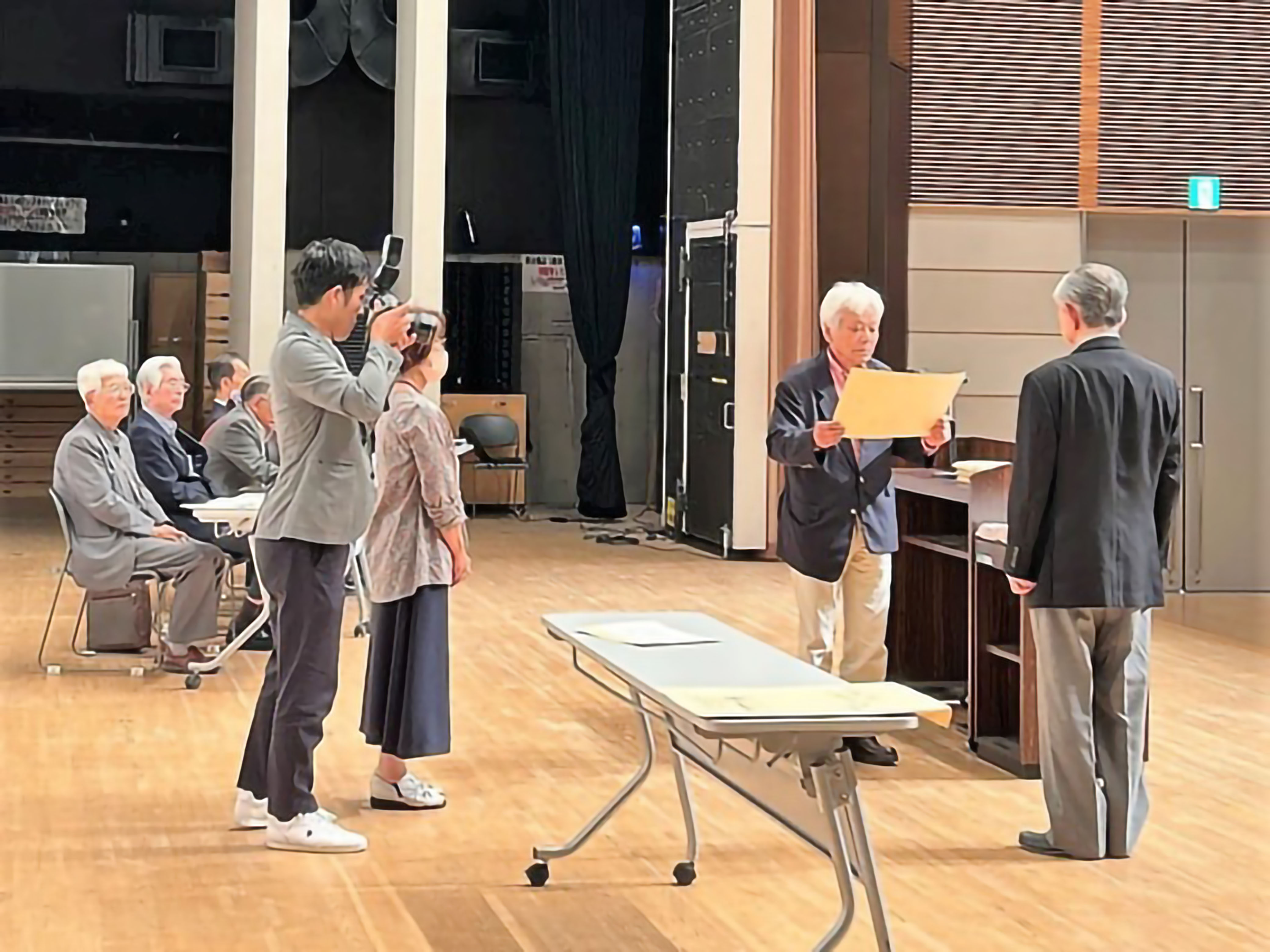 2023.6.23俳句大会表彰式2.jpg