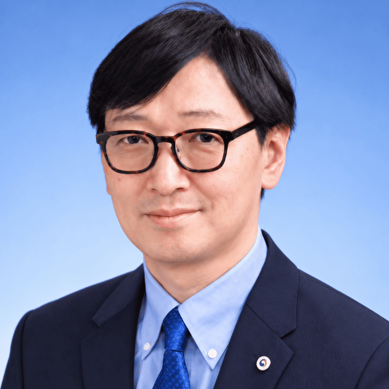高千穂学園 理事長　成田博